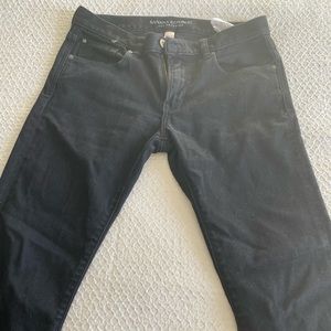 Banana Republic Traveler Jeans 30x32